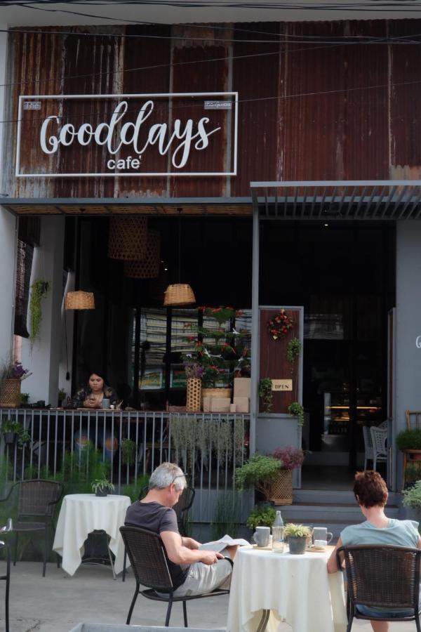 The Good Days Hotel Udon Thani Room photo